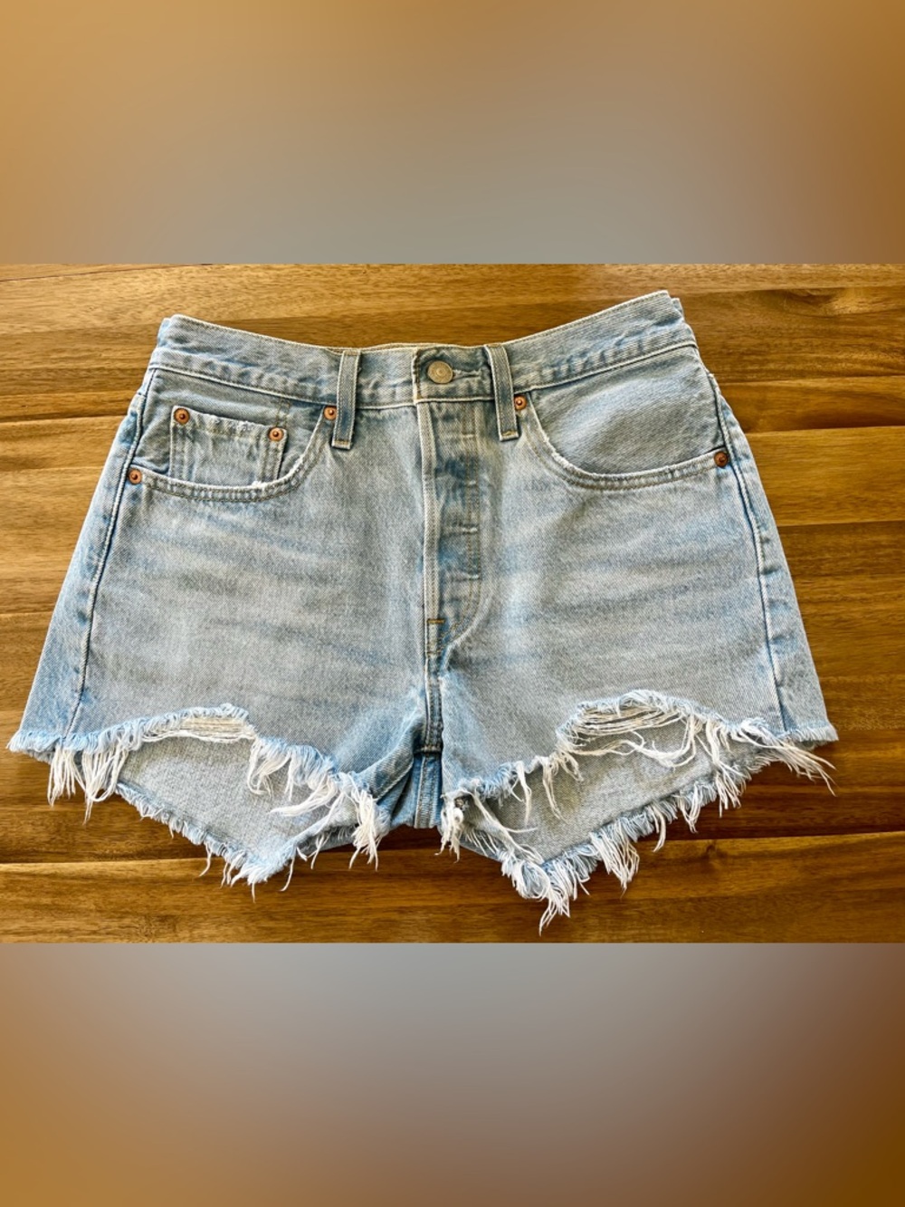 Levi’s Premium 501 Denim Shorts - Size 28